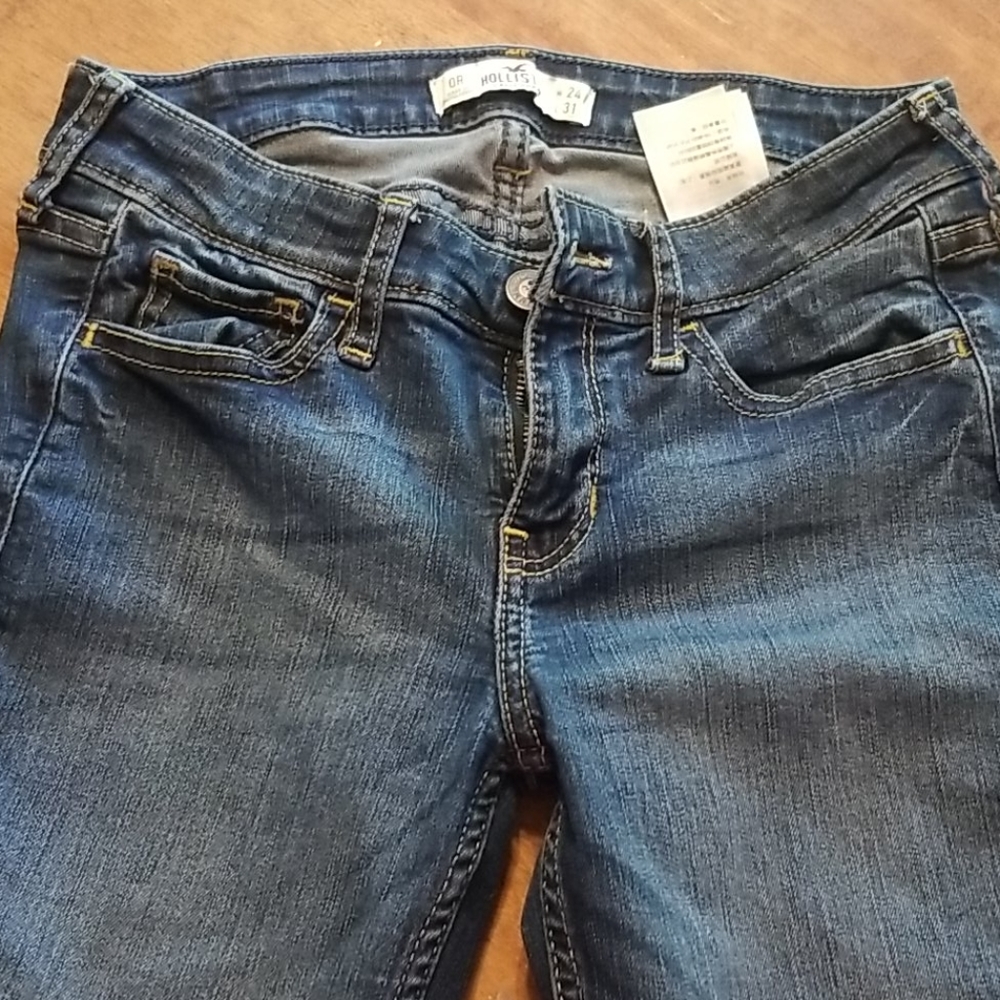 Hollister skinny jeans
